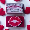 HB Kissing Booth