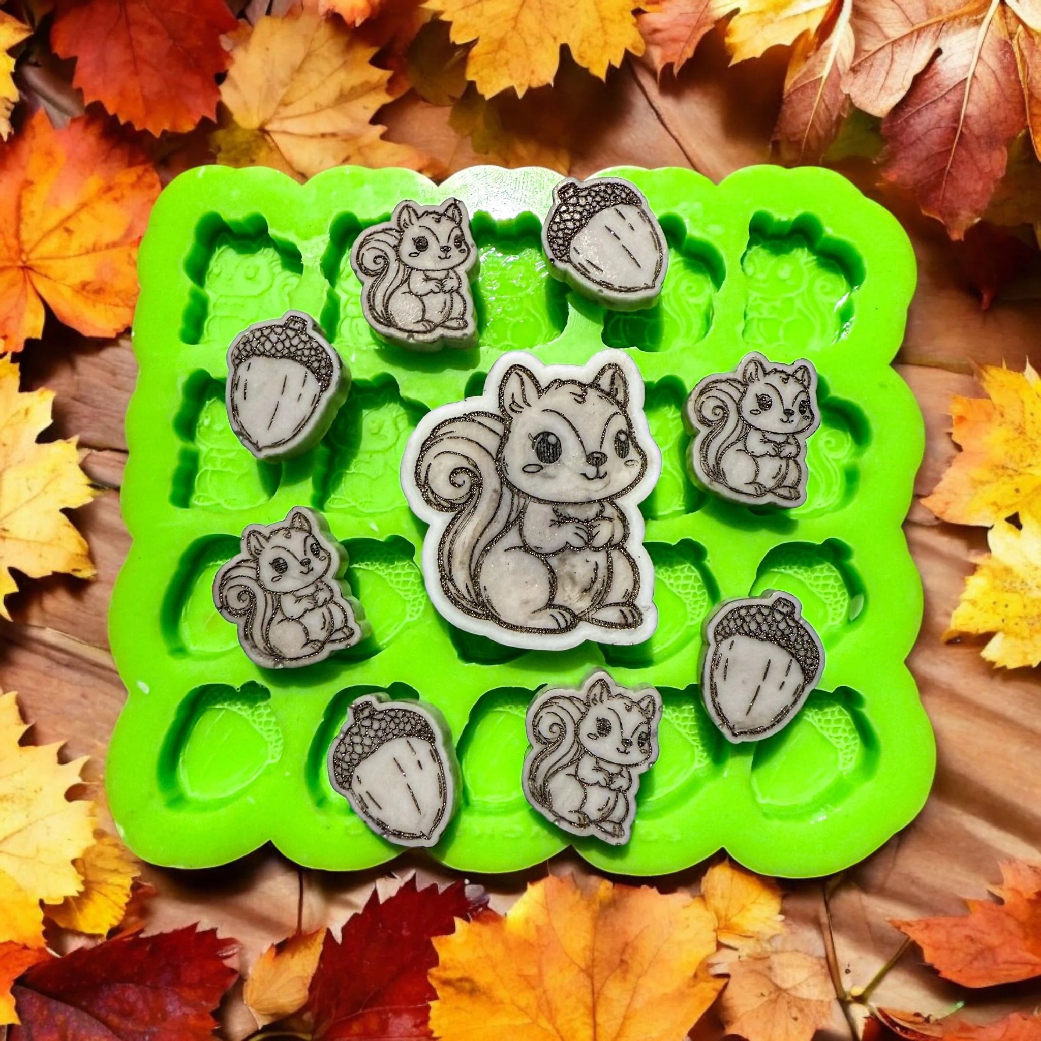 Squirrel & Acorn CHUNKIES & Mini