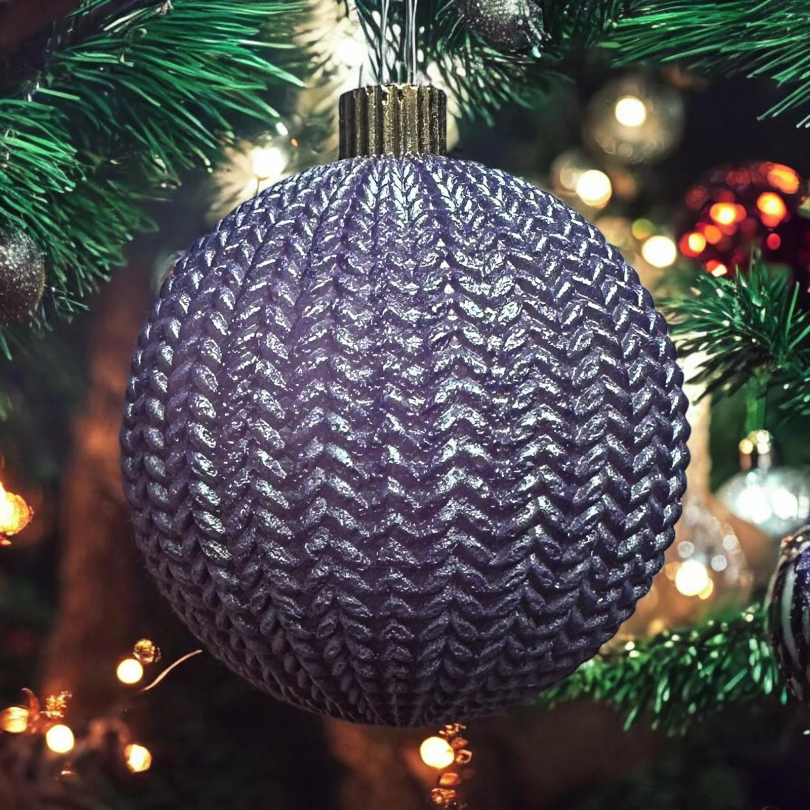 3D Knitted Bauble Duo