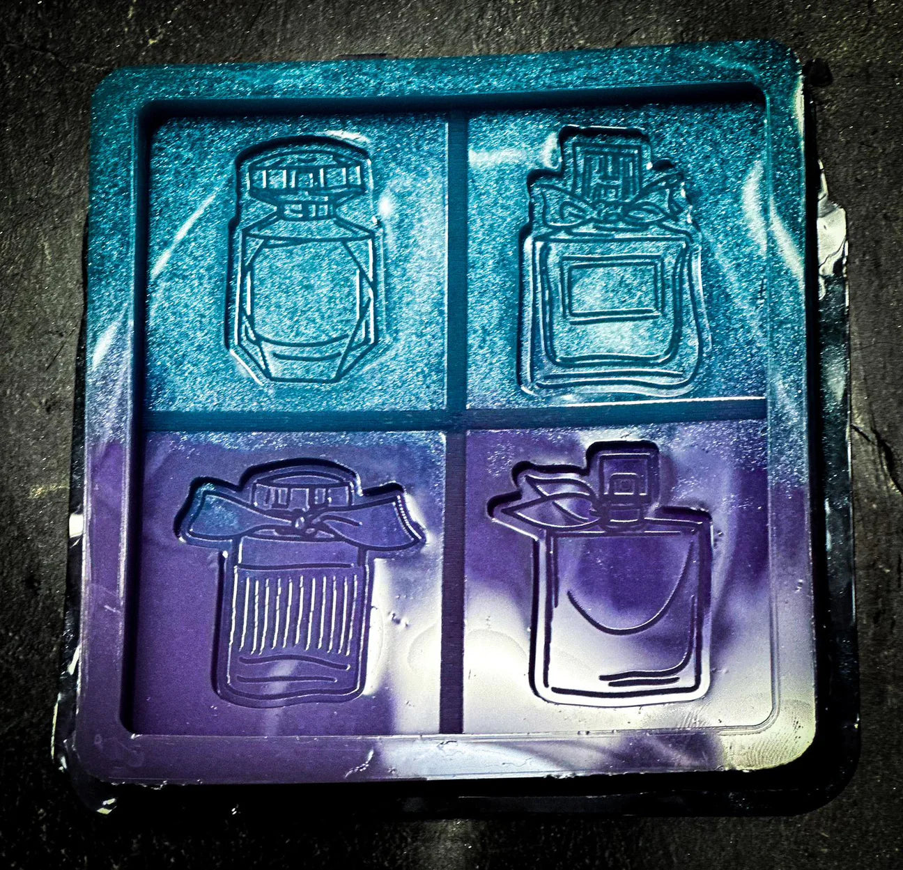 Perfume Snap Slab