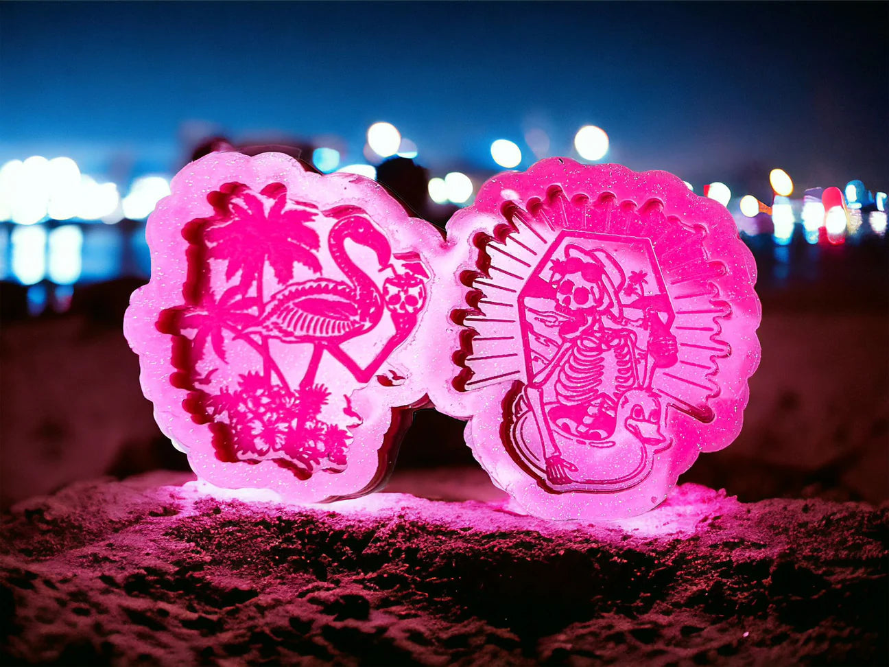 Flamingo & Skeleton Beach Duo